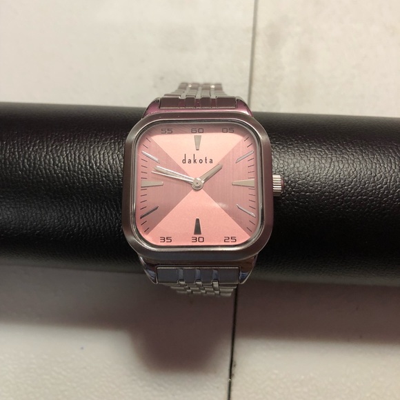 dakota Accessories - Dakota Women’s Watch